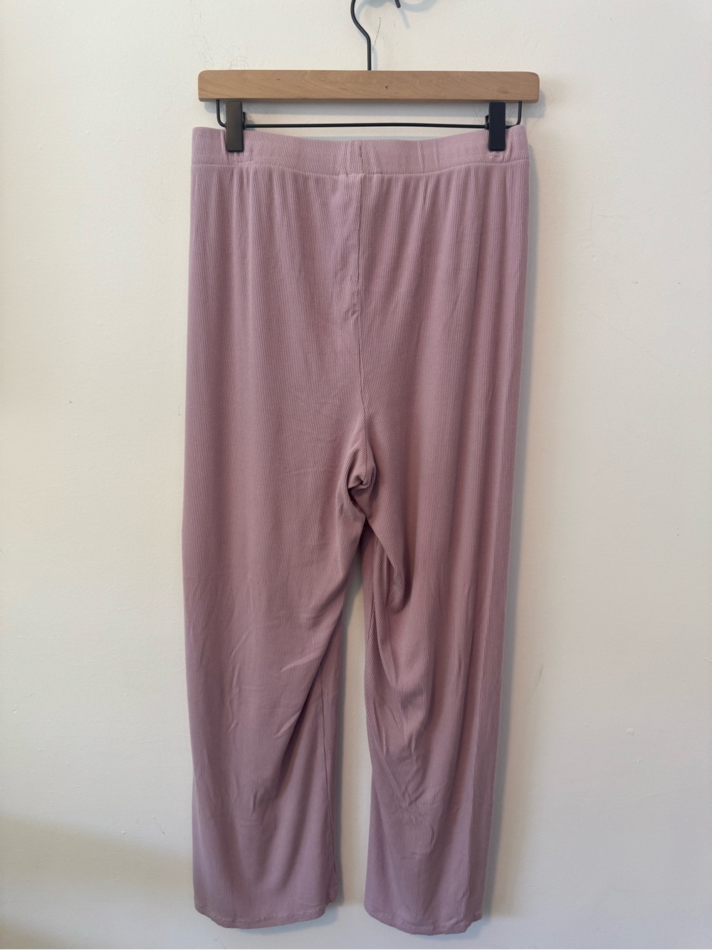 SKIMS Wide Leg Pants in Dusty Rose - Picture 2 of 5